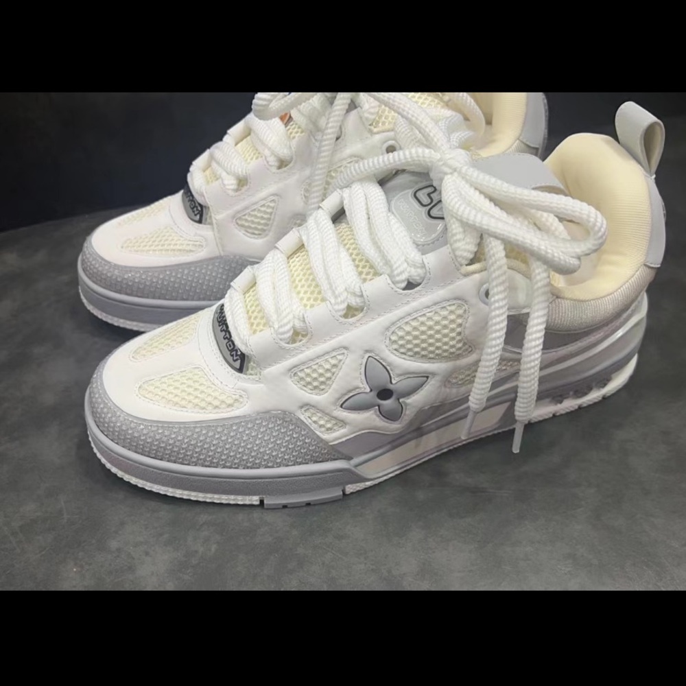 This colorblock version of the LV Skate sneaker.